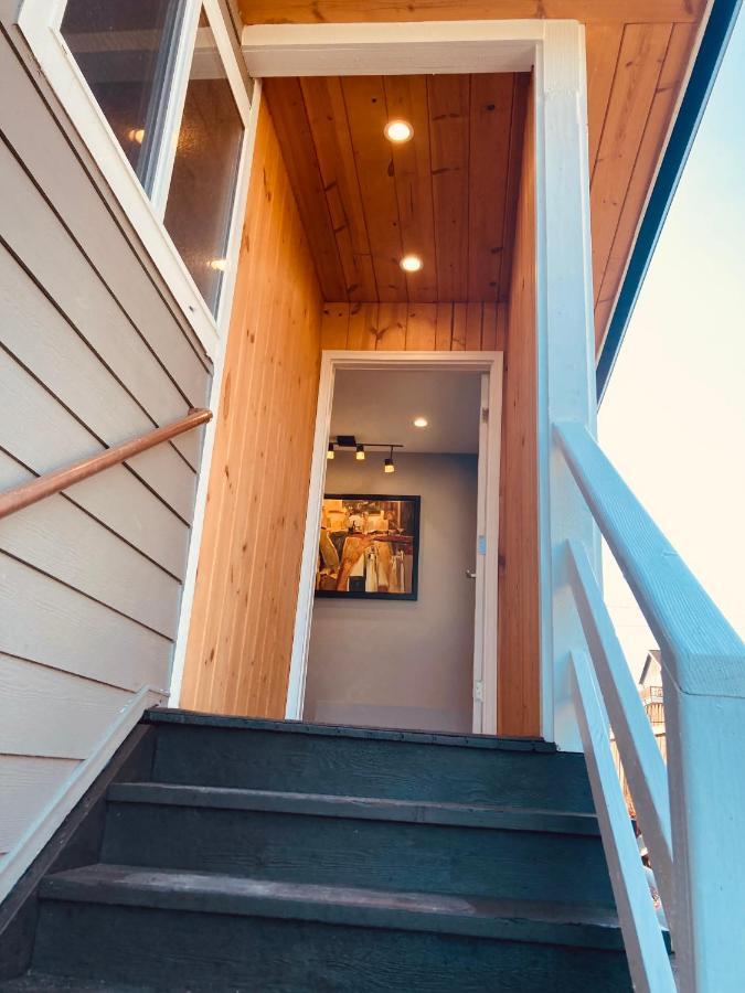 Green Lake 1St Line Home B With Central Air Conditioners Сиатъл Екстериор снимка
